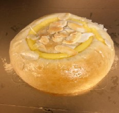 Almond & Custard bun ( 2 pieces)